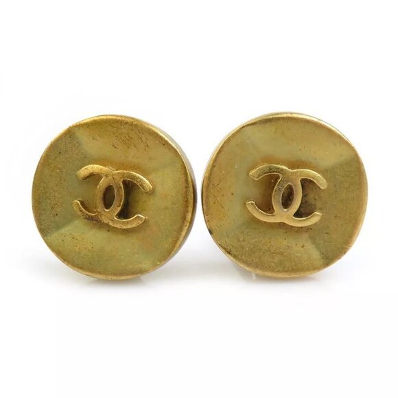 Auth CHANEL Vintage CC Logo Clip on Earrings Gold Metal - Picture 1 of 16